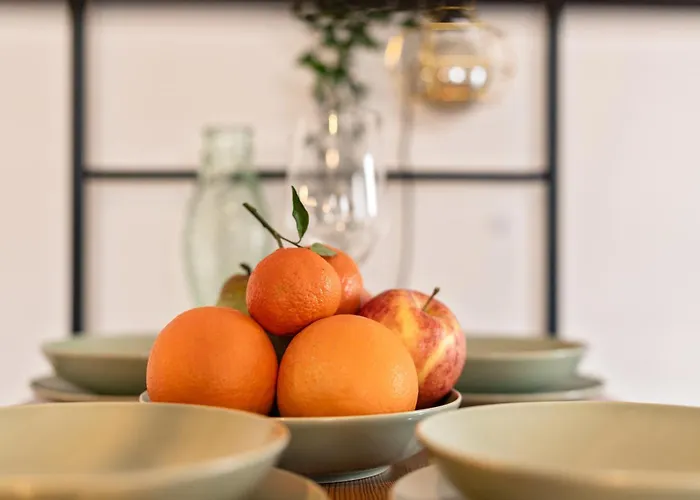 Апартаменты Bodensee - See- Und Bergsicht Фридрихсхафен