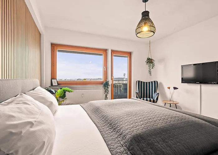 Bodensee - See- Und Bergsicht Фридрихсхафен